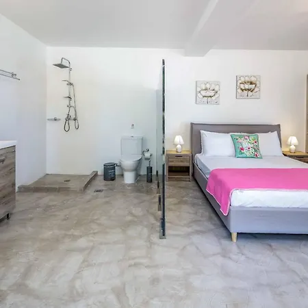Hacienda Villa *